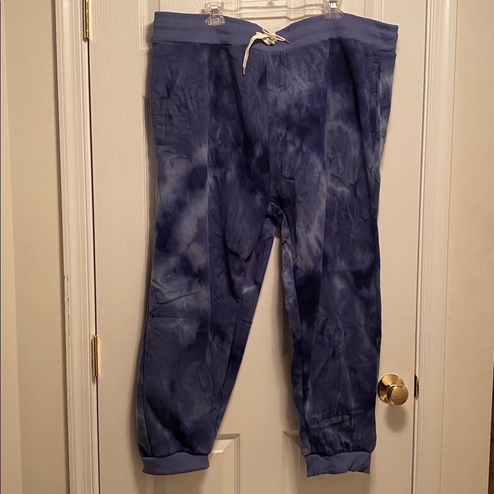Real Essentials Blue Tie-Dye Joggers…size 3X